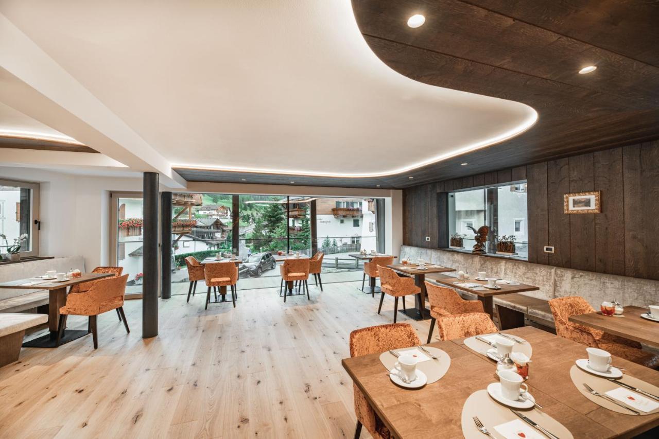 Garni Hotel Miara - Your Dolomites Home Selva di Val Gardena Luaran gambar