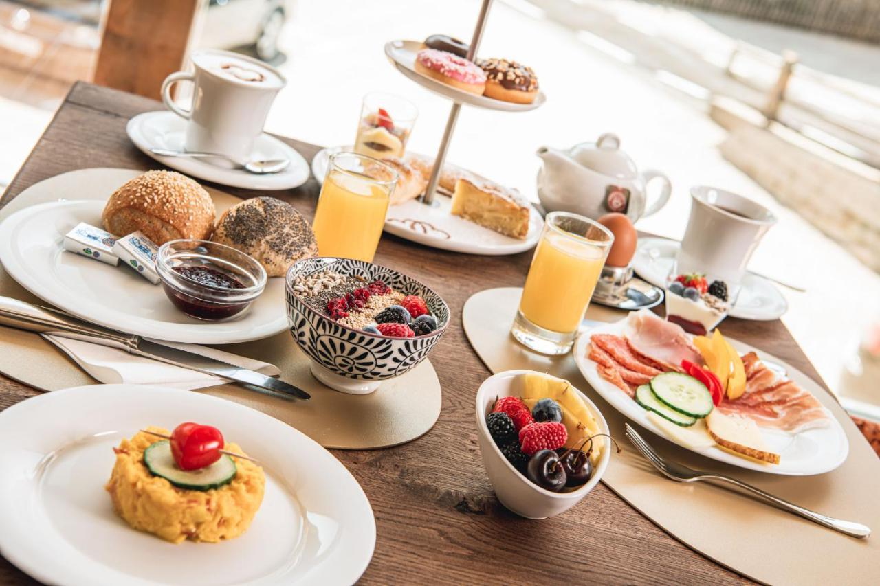 Garni Hotel Miara - Your Dolomites Home Selva di Val Gardena Luaran gambar