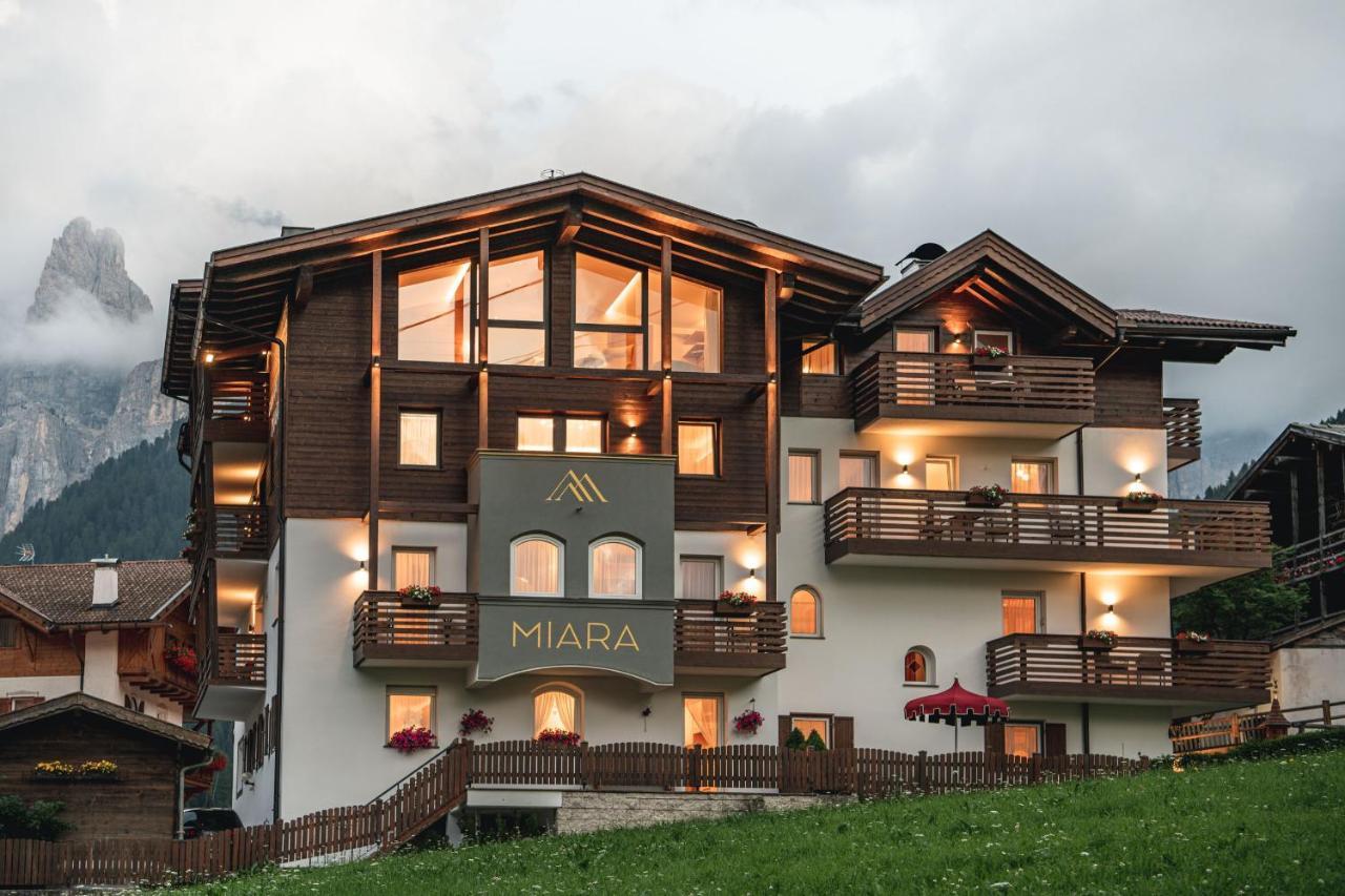 Garni Hotel Miara - Your Dolomites Home Selva di Val Gardena Luaran gambar