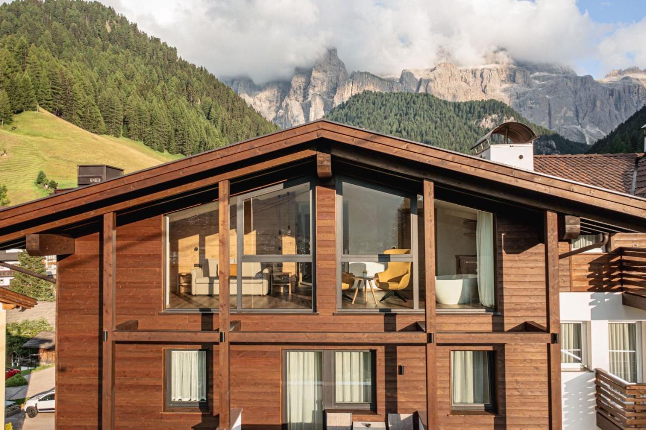 Garni Hotel Miara - Your Dolomites Home Selva di Val Gardena Luaran gambar