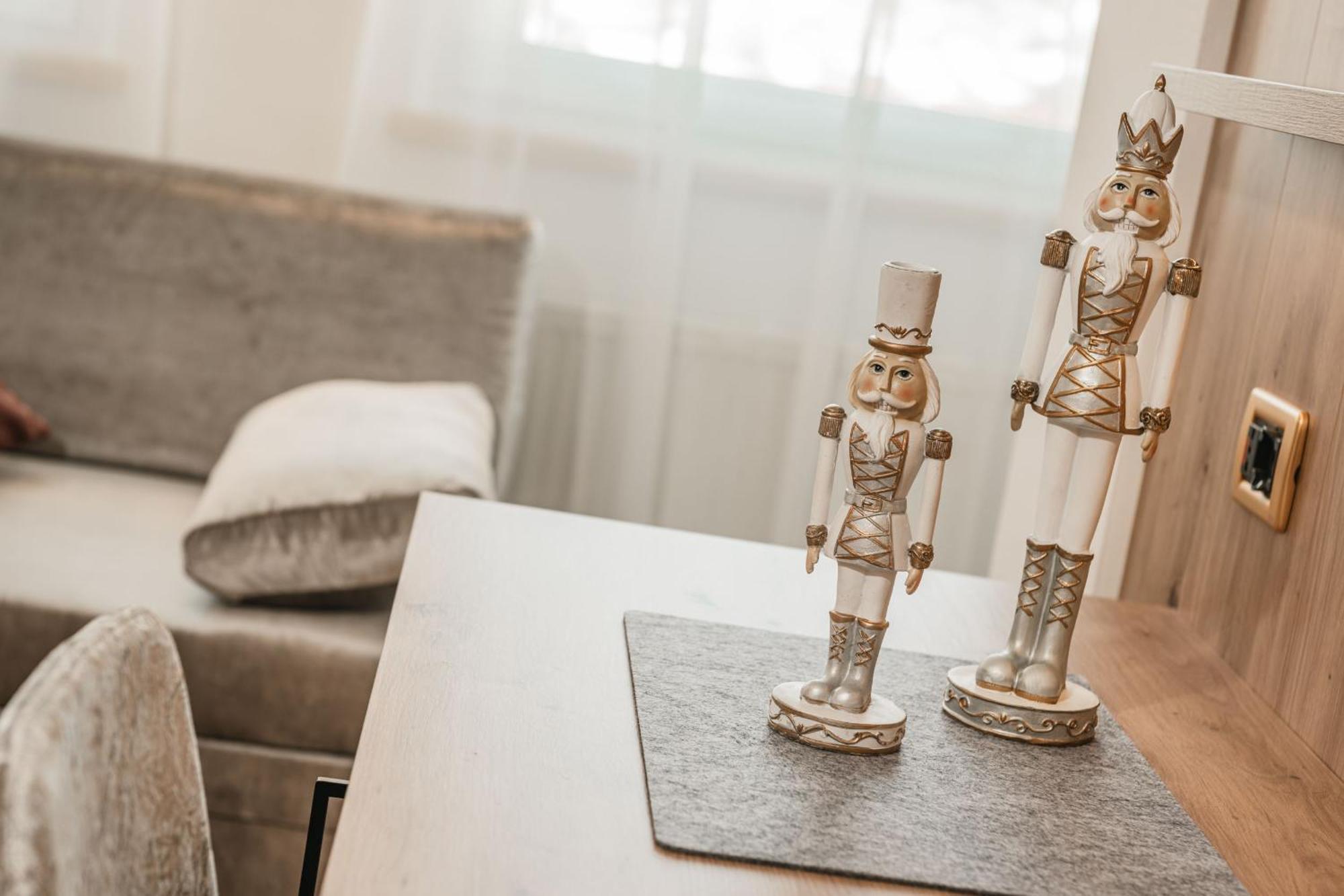 Garni Hotel Miara - Your Dolomites Home Selva di Val Gardena Luaran gambar